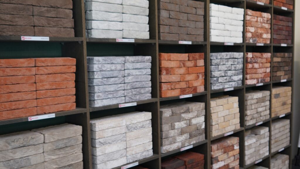 Clymans Bouwmaterialen Tisselt Willebroek Gevelstenen toonzaal